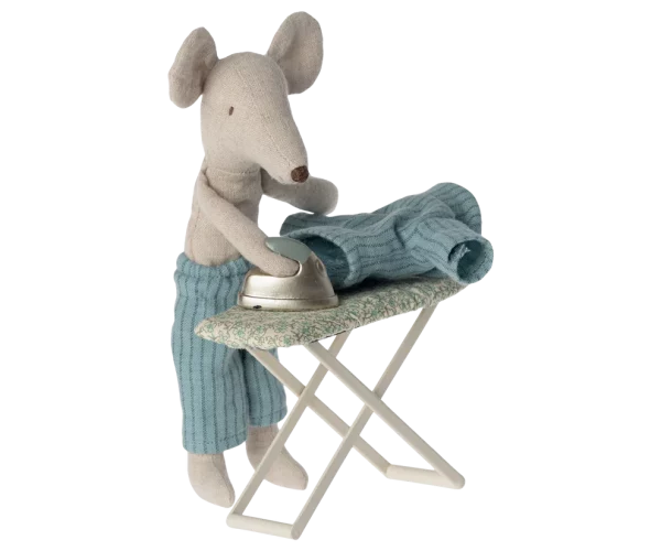 Table à repasser et son fer pour souris – Image 2