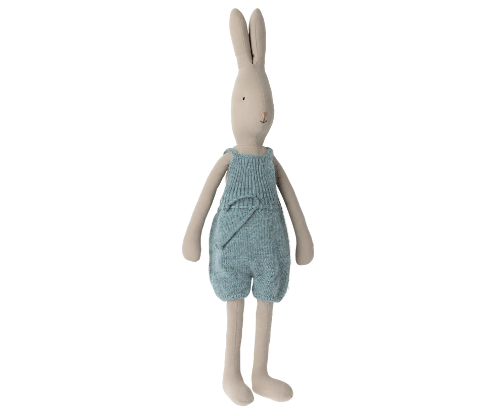 lapin taille 4 en salopette tricotée maileg