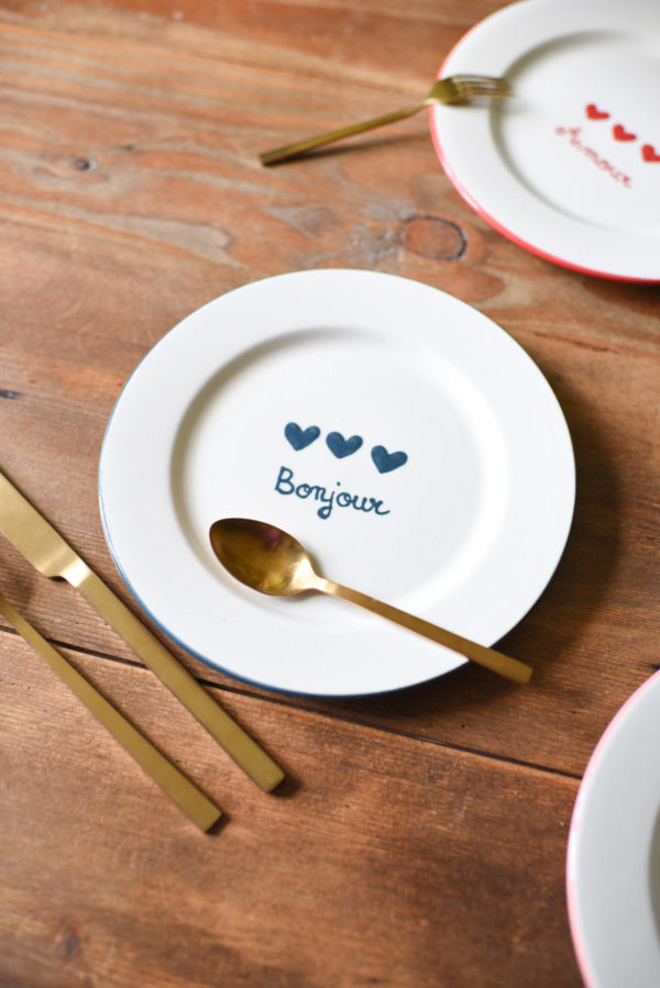 assiette coeurs bleus maison roussot