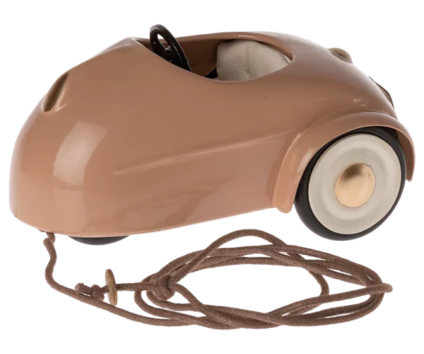 VOITURE ROSE POUDRE POUR SOURIS MAILEG