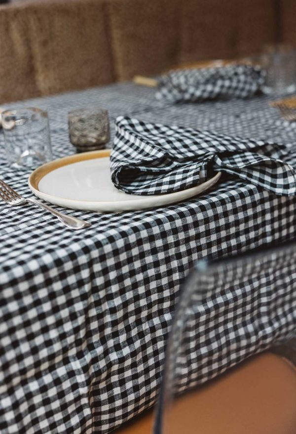nappe en lin vichy noir gabrielle paris