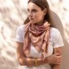 Grand Foulard Mindi Rose – Image 2