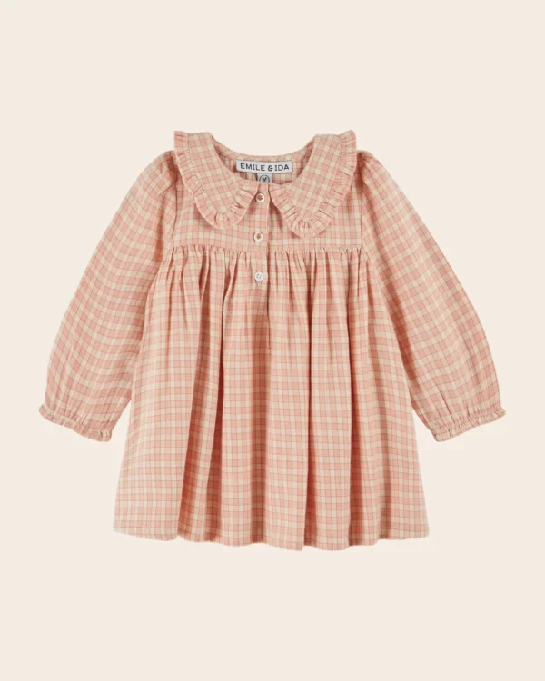ROBE AMPLE QUI TOURNE A CARREAUX ROSES EMILE ET IDA