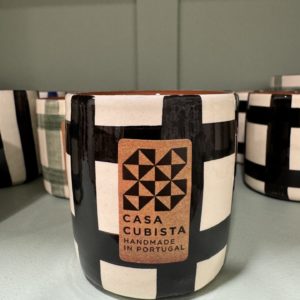 tasse expresso à damier noir casa cubista