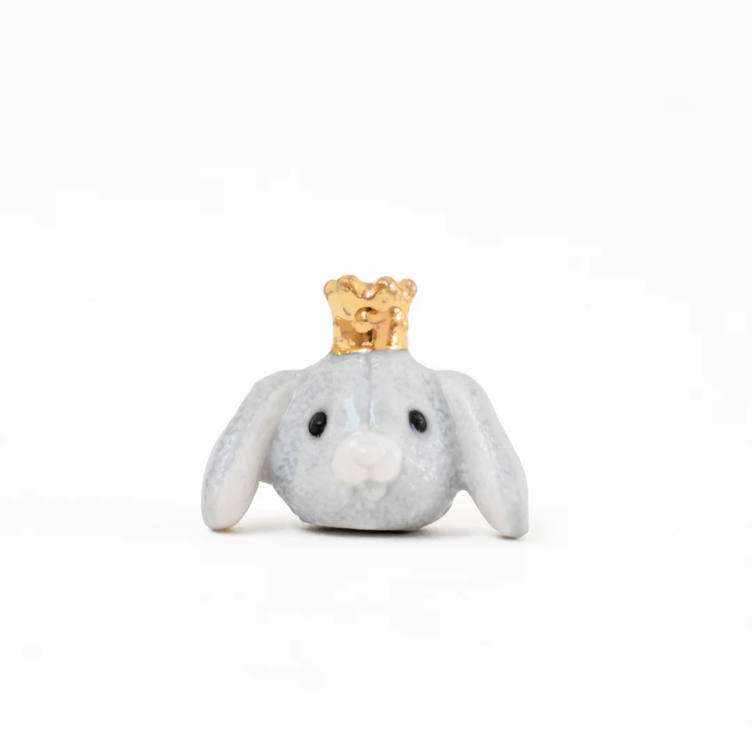 fève porcelaine lapin bélier gris