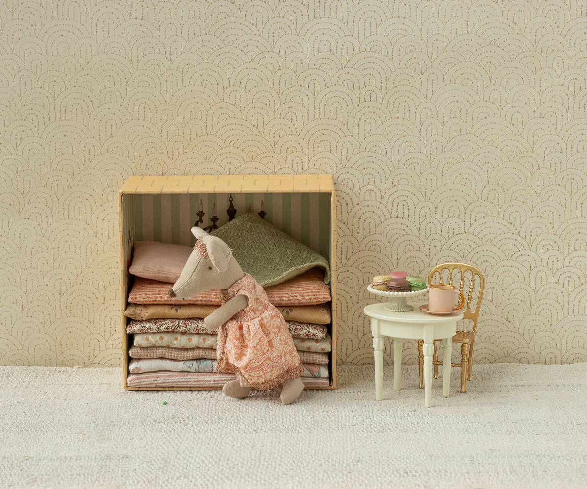 Table de chevet Blanc off white pour souris – Image 2