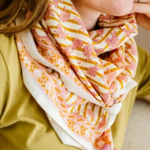 Grand Foulard Mona Pétale