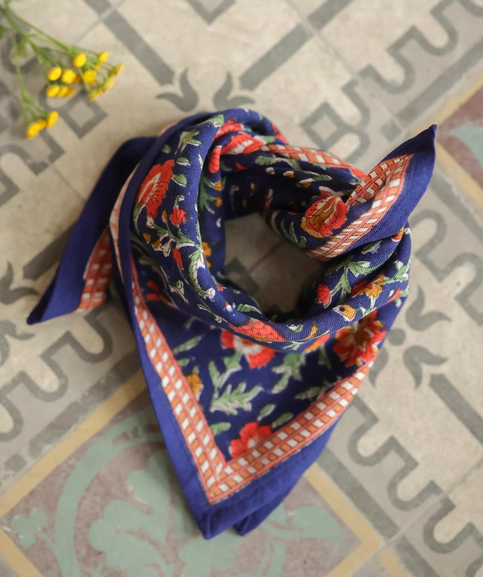 Petit Foulard Mina Indigo – Image 2