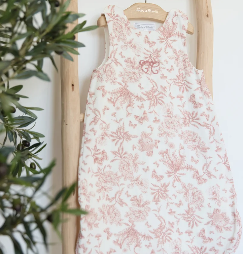 gigoteuse toile de jouy rose thé tartine et chocolat
